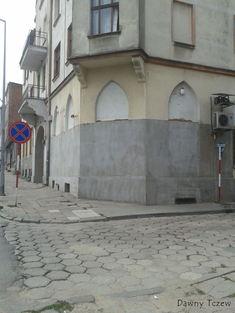kaplica.jpg