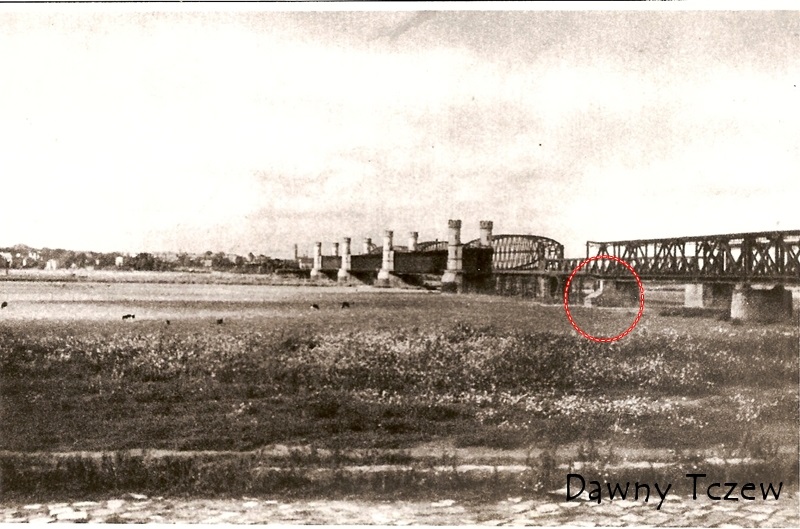 Mosty, widok od strony Lisewa, ze zbiorów Grażyny Linkner.jpg