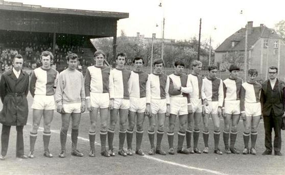Juniorzy Wisły, v-ce mistrzowie Okręgu, 1972r. Stadion Miejski..jpg