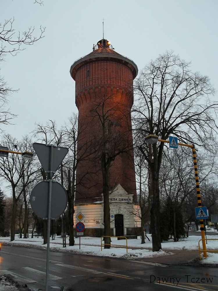wieża.jpg