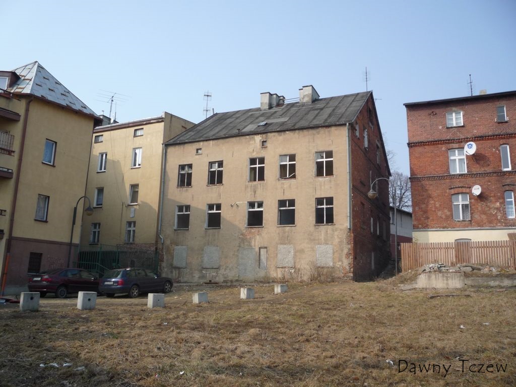 ruina.jpg