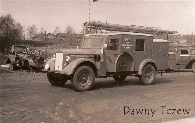 samochd_straacki_pkp_tczew_lata_40_50_xxw_687.jpg