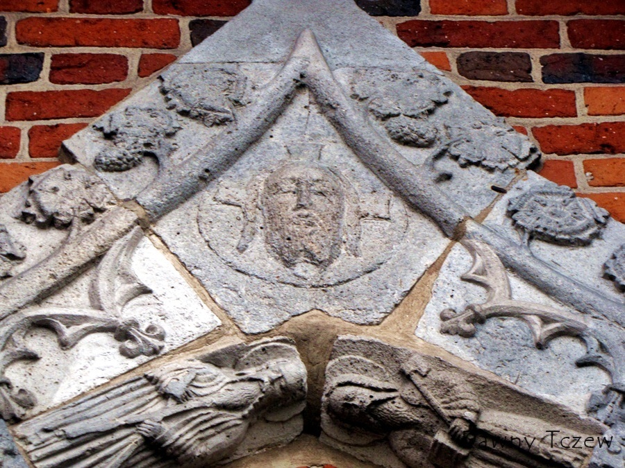 portal środek głowa.jpg