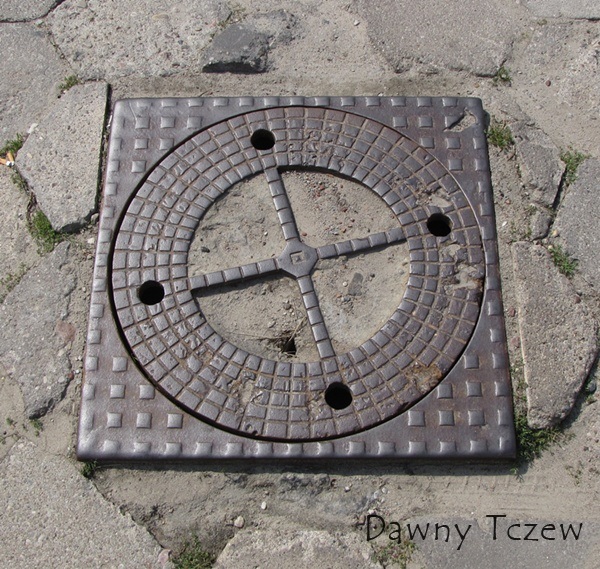 Dąbrowskiego 1.jpg