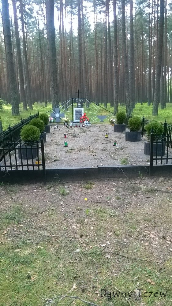 grób.jpg