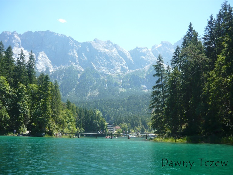 jezioro w Alpach.jpg