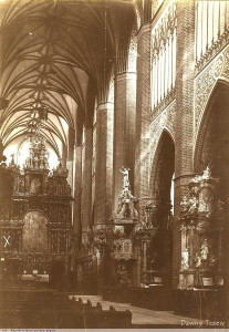01 Wnętrze bazyliki w Pelplinie. Lata 1900-1905.jpg