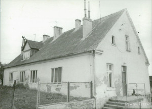 Morzeszczyn, 22 Lipca 15, szkoła, ob. budynek mieszkalny.3.jpg