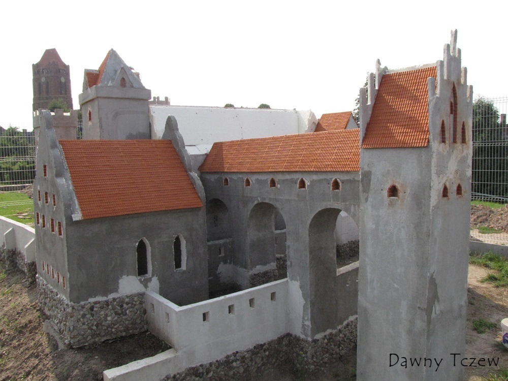 zamek 1.jpg