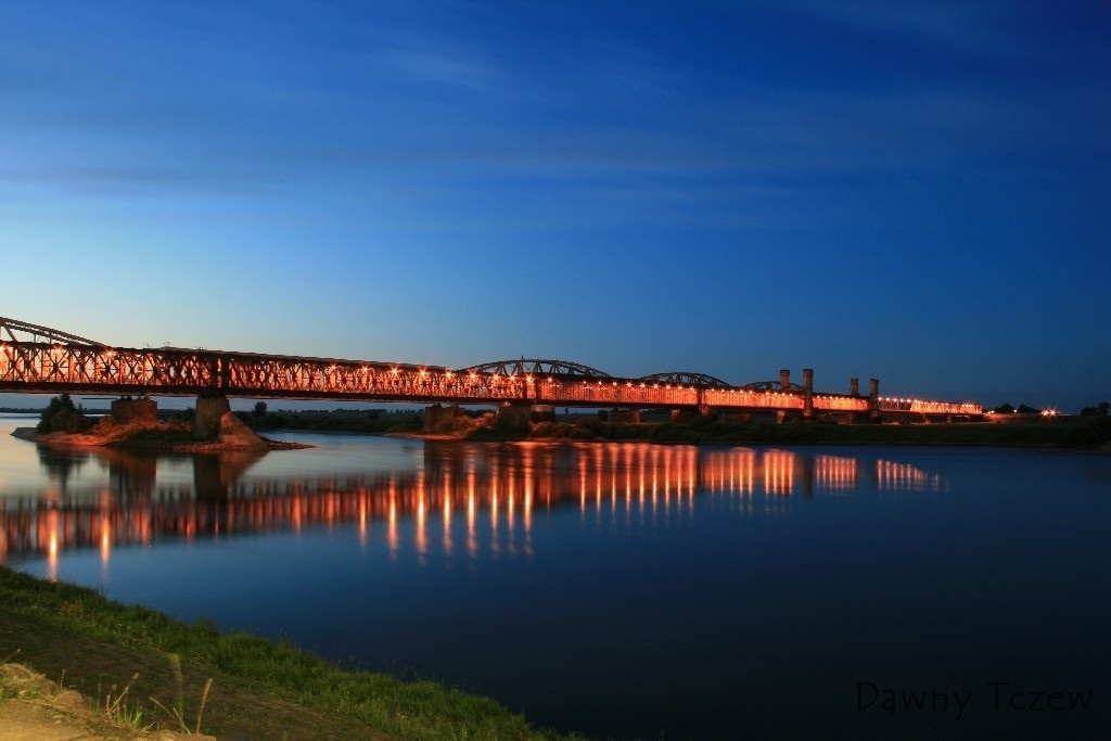 bulwar_12773146.jpg